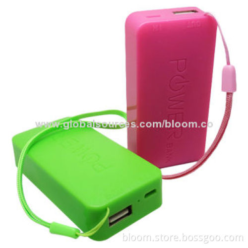 5,600mAh Power Banks, 2 Batteries USB Backup Battery for iPhone/Samsung Galaxy S4/BlackBerry/NokiaNew